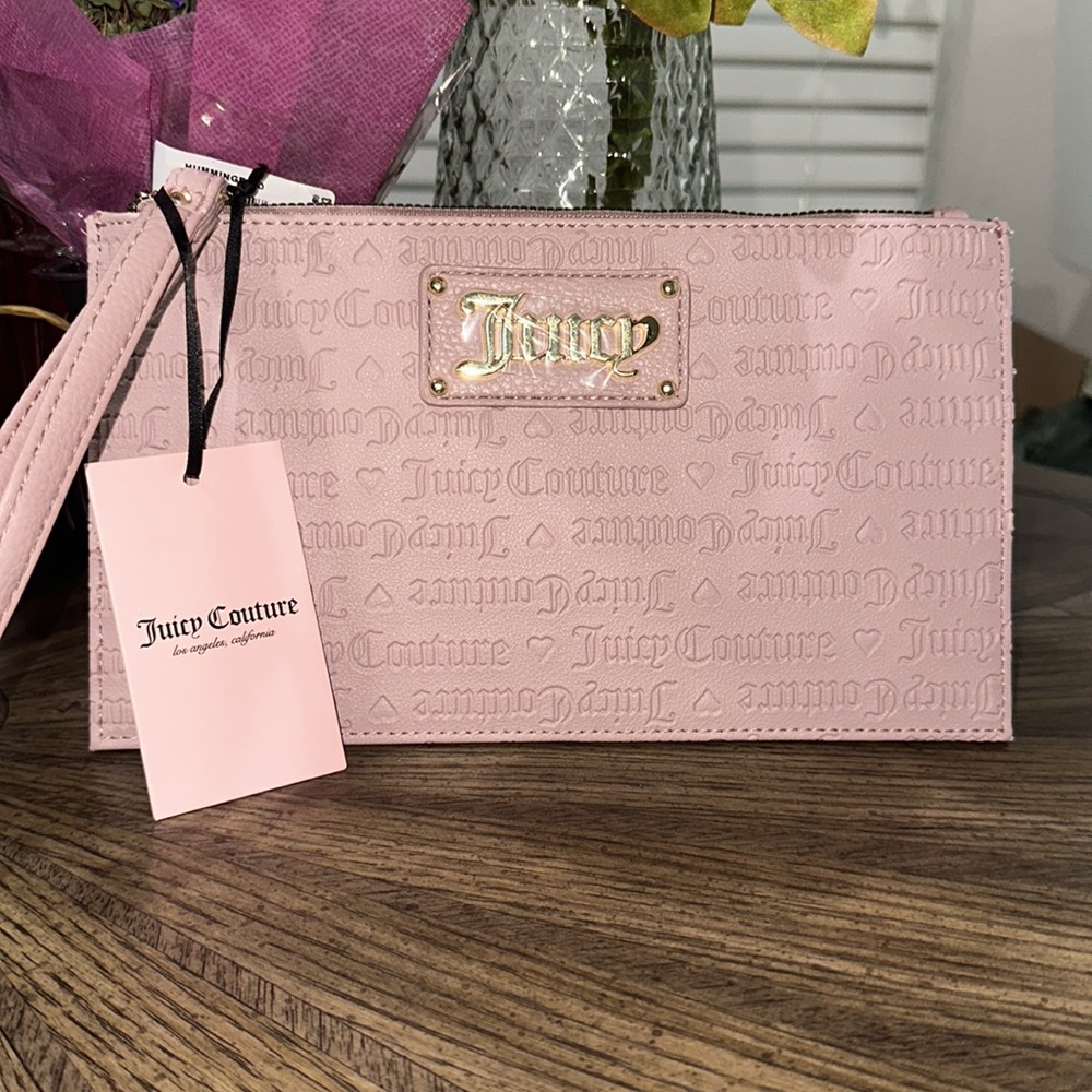NWT juicy couture wristlet✨✨✨